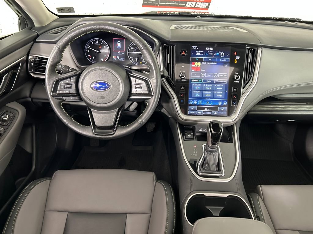 Used 2025 Subaru Outback Onyx Edition image 19