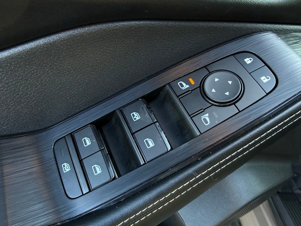 Certified 2024 Nissan Rogue SV image 21