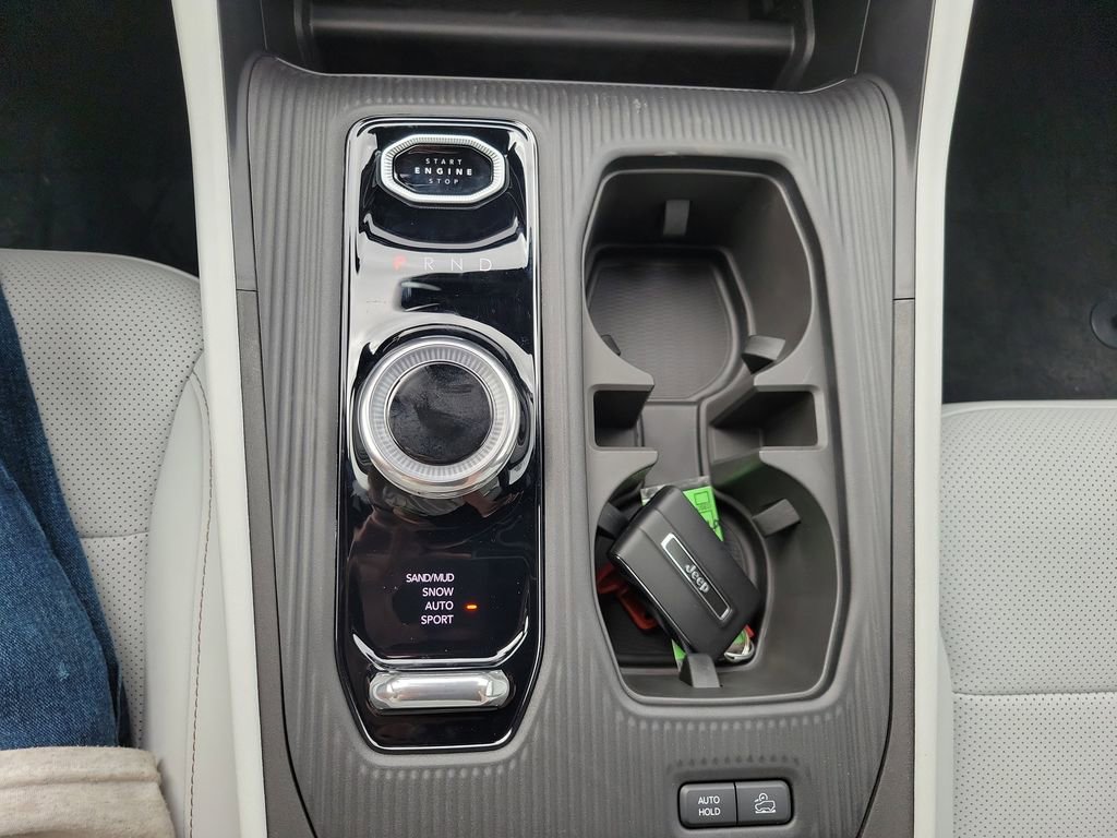 New 2026 Jeep Cherokee Limited image 23