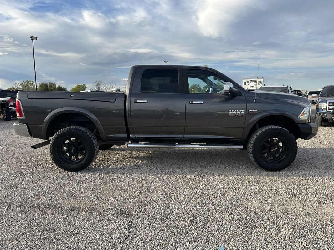 Used 2016 RAM 2500 Power Wagon Laramie AWD/4WD image 12