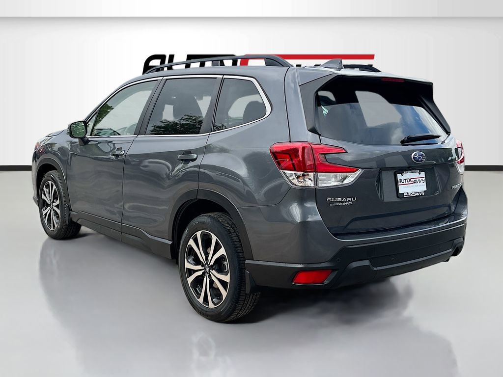 Used 2023 Subaru Forester Limited image 5