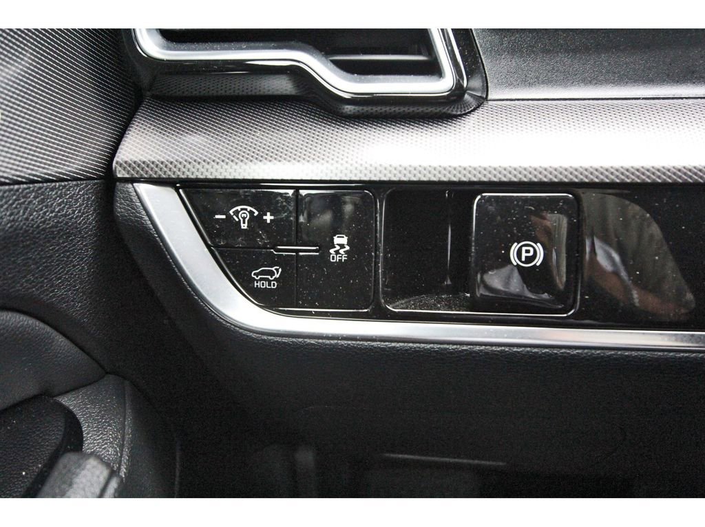 Used 2023 Kia Sportage SX image 20