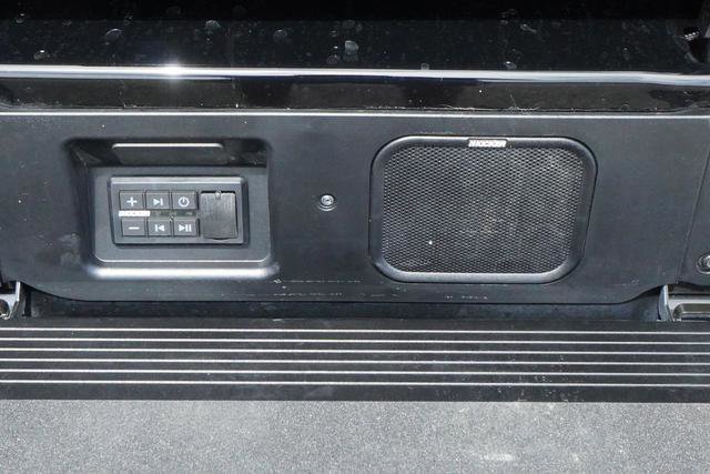 Used 2024 GMC Sierra 2500 Denali Ultimate image 13