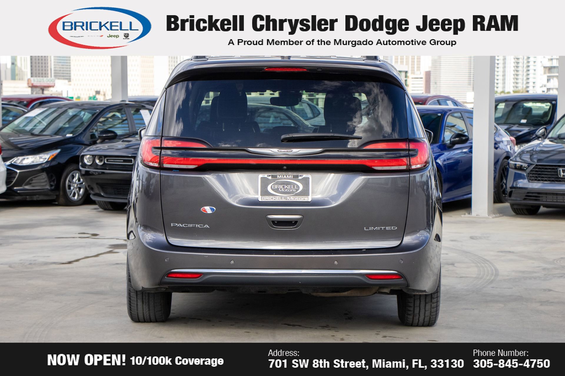 Used 2022 Chrysler Pacifica Limited image 6