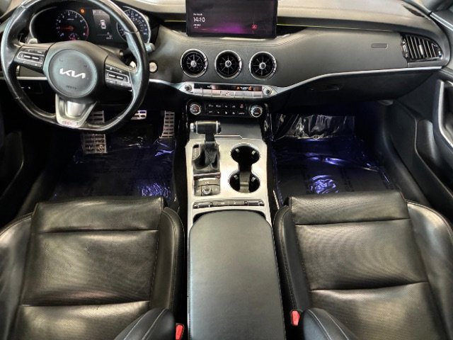 Used 2022 Kia Stinger GT1 image 16
