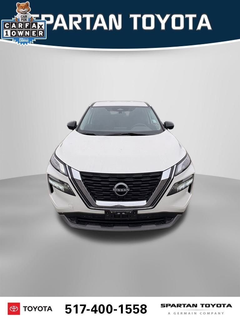 Used 2023 Nissan Rogue S image 11