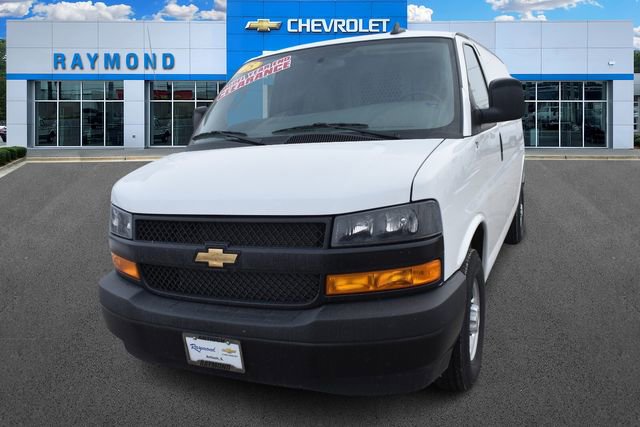 New 2025 Chevrolet Express 2500 w/ Driver Convenience Package image 8
