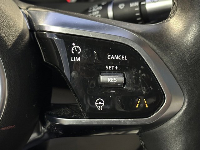 Used 2020 Jaguar XE S image 39