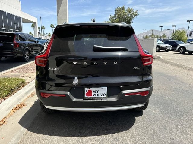 New 2024 Volvo XC40 B5 Plus w/ Climate Package AWD/4WD image 6