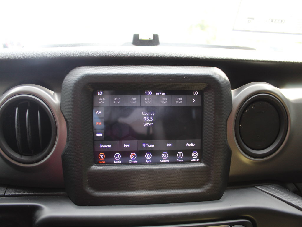 Used 2021 Jeep Wrangler Unlimited Sport AWD/4WD image 12
