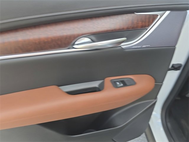 New 2026 Cadillac XT5 Premium Luxury w/ Driver Assist Package image 13