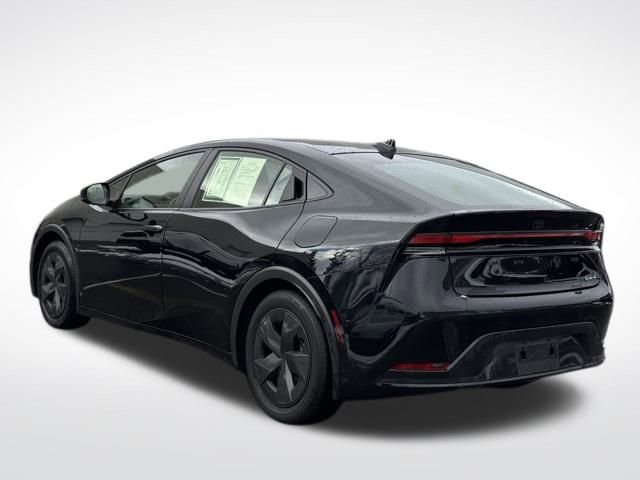 Used 2025 Toyota Prius Limited image 6