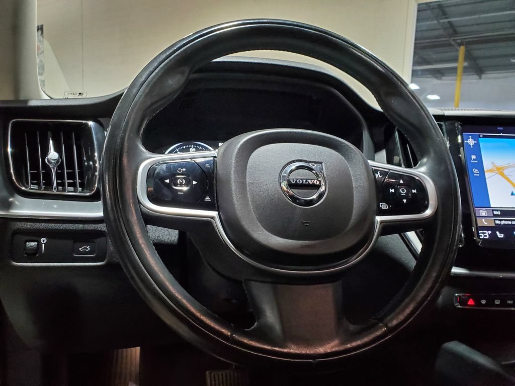 Used 2019 Volvo XC60 T6 Momentum w/ Advanced Package AWD/4WD image 30