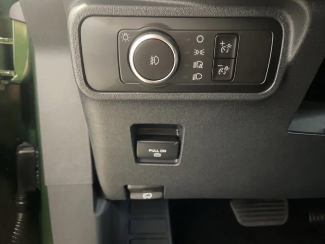 New 2025 Ford Bronco Badlands image 24