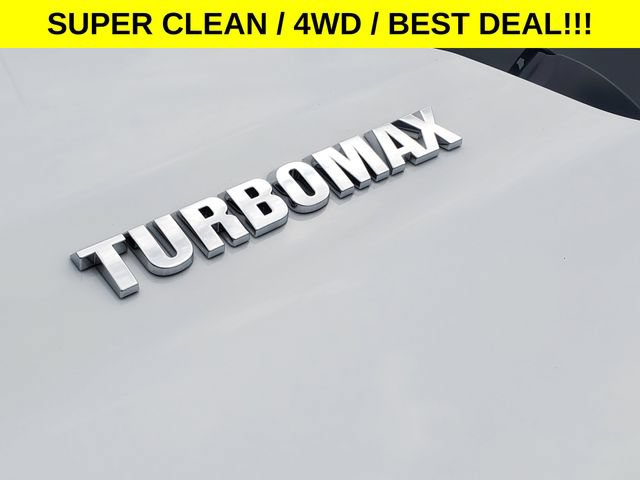Used 2025 Chevrolet Silverado 1500 LT AWD/4WD image 7