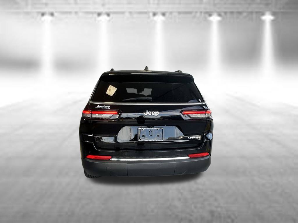 Certified 2024 Jeep Grand Cherokee L Laredo RWD image 6