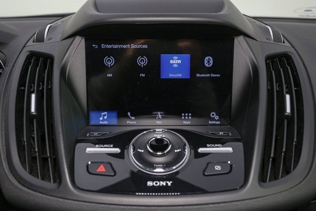 Used 2019 Ford Escape Titanium image 21