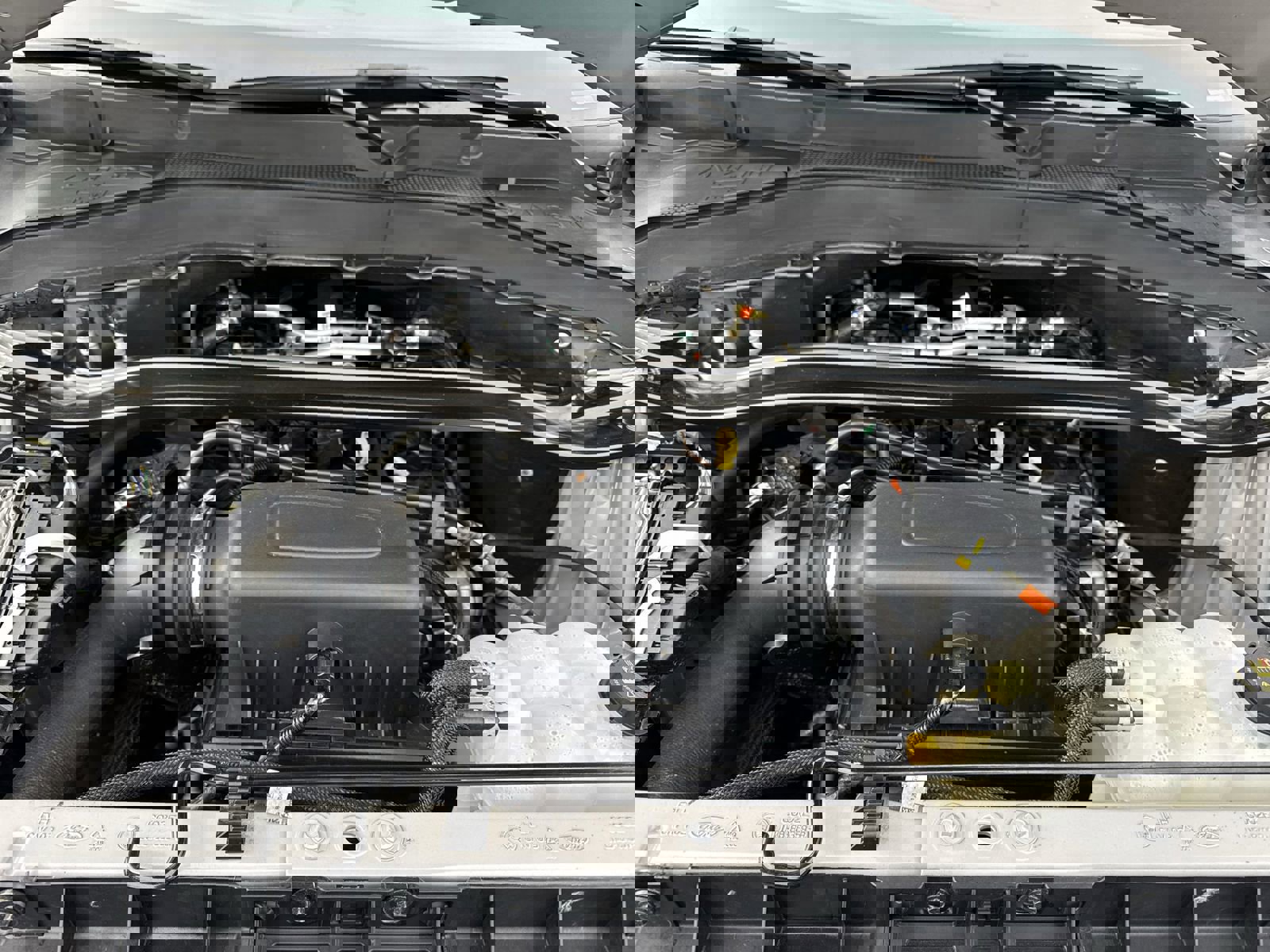 Used 2024 Ford Explorer Limited image 34