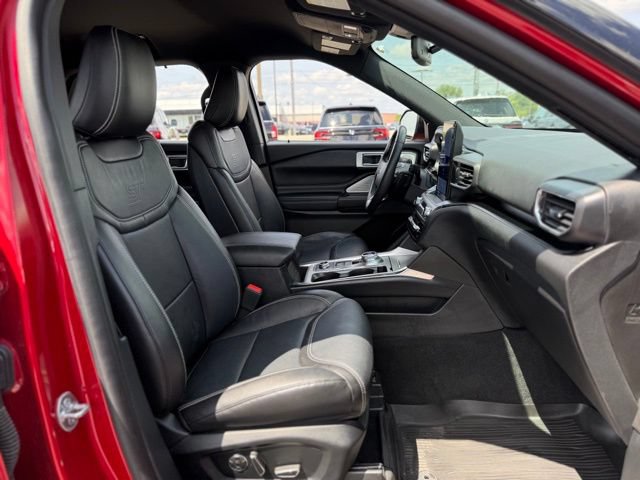 Used 2020 Ford Explorer ST w/ Premium Technology Package AWD/4WD image 16
