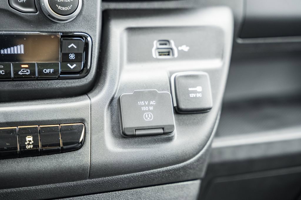 New 2025 RAM ProMaster 2500 w/ Quick Order Package 22G SLT image 22