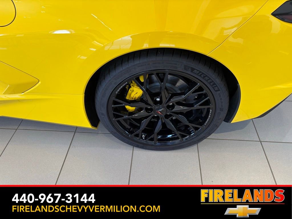 New 2025 Chevrolet Corvette Stingray Premium Cpe w/ Z51 Performance Package RWD image 55