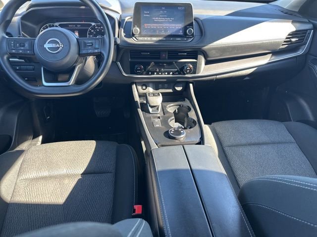 Used 2024 Nissan Rogue SV image 33