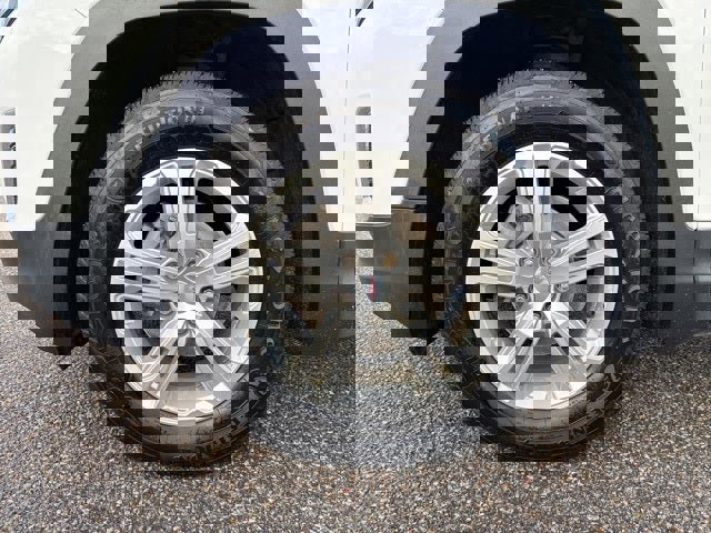 Used 2019 GMC Terrain SLE w/ Driver Convenience Package image 6