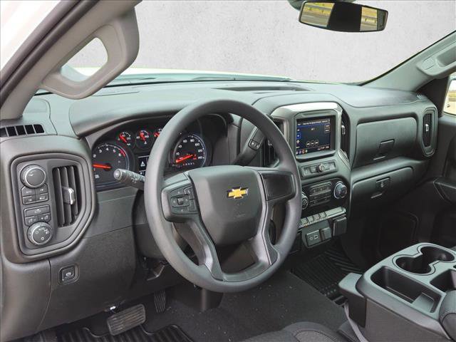 New 2026 Chevrolet Silverado 1500 Custom image 3