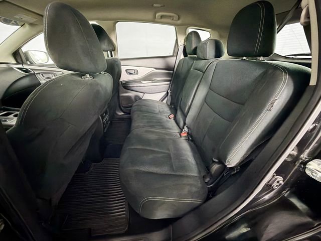 Used 2020 Nissan Murano S image 23