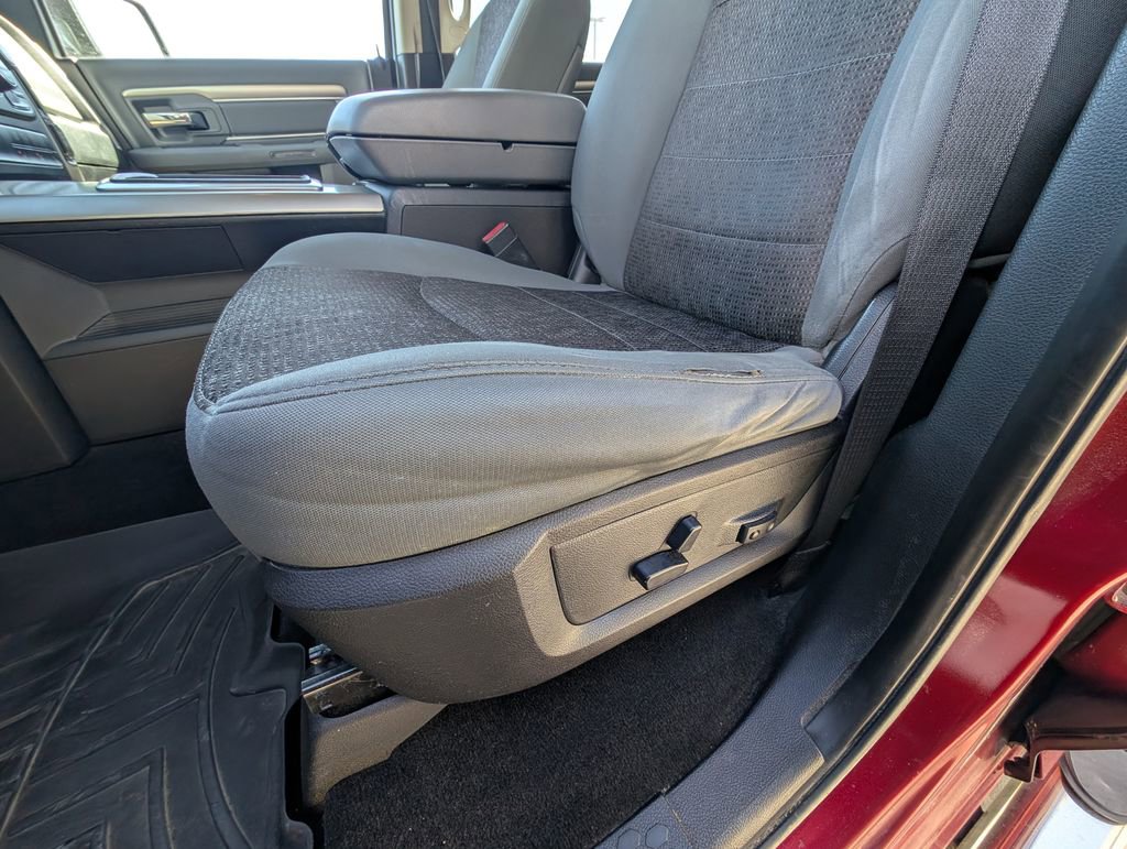 Used 2015 RAM 1500 Big Horn image 14