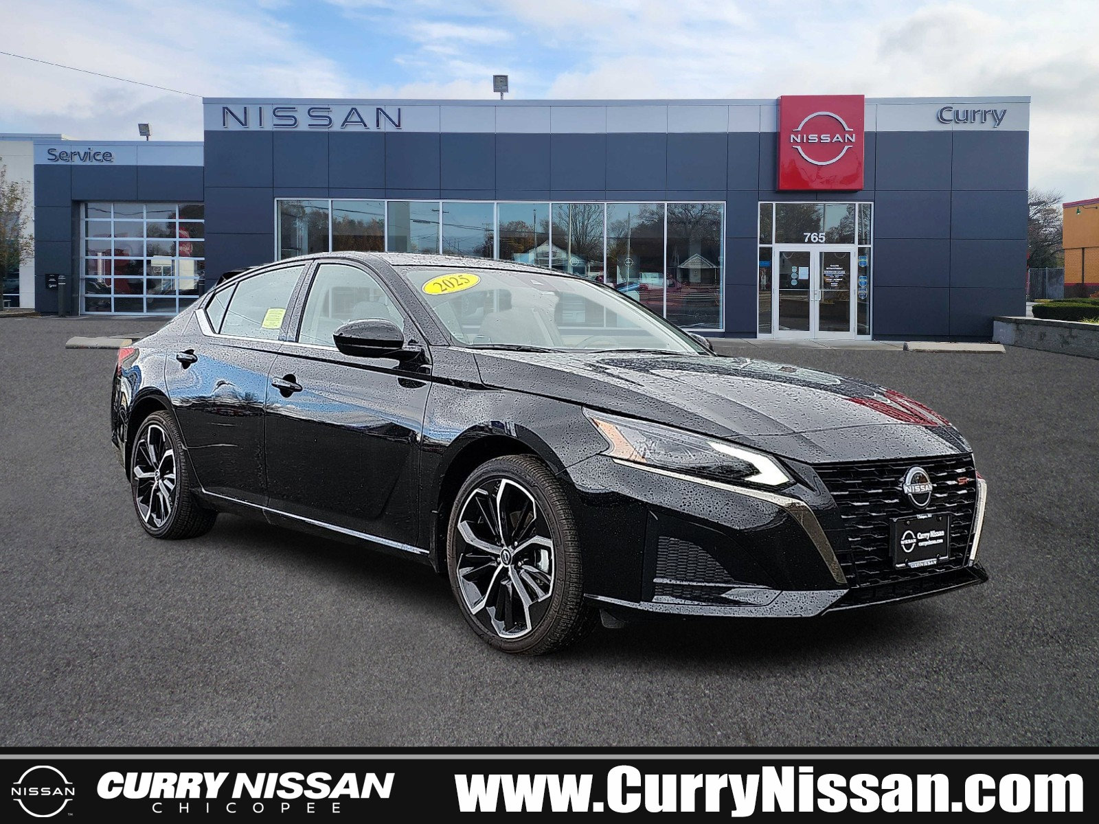 Used 2025 Nissan Altima 2.5 SR image 1