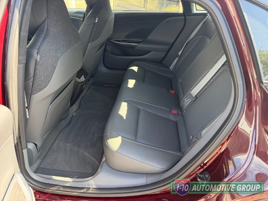Used 2023 Lucid Air Touring AWD/4WD image 28