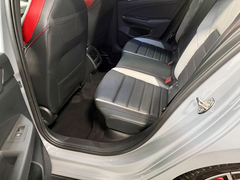 Used 2022 Volkswagen GTI Autobahn image 47