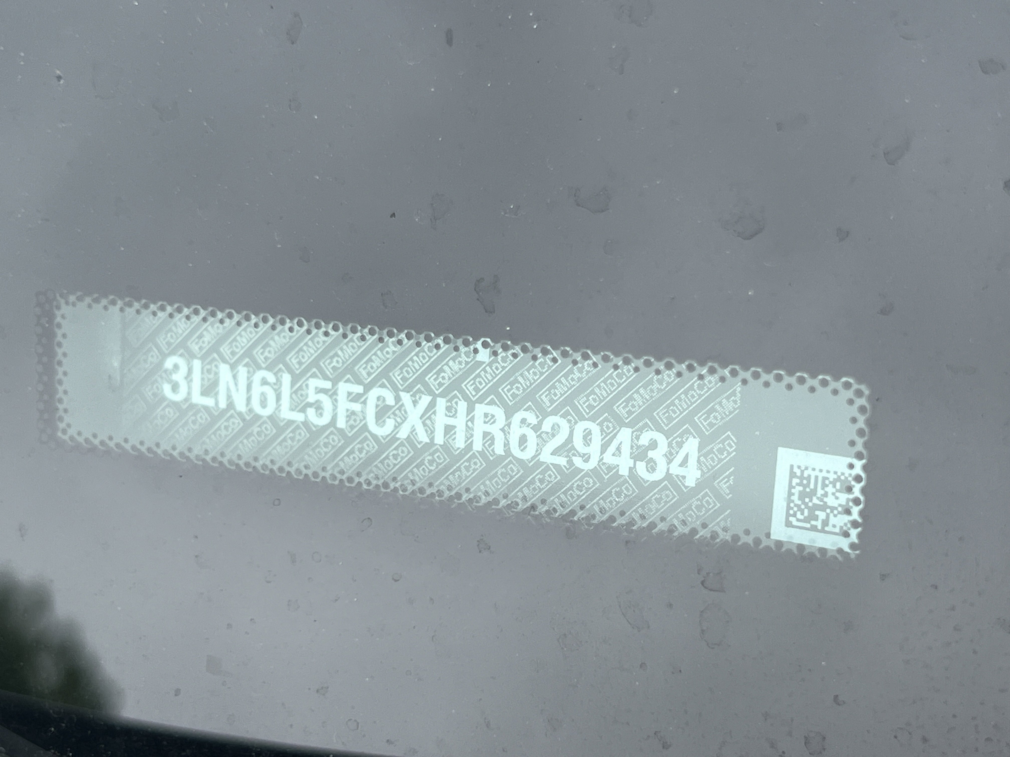 Used 2017 Lincoln MKZ Reserve w/ Technology Package image 32