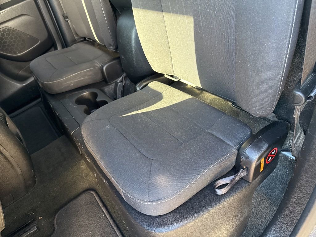 Certified 2017 GMC Canyon SLE w/ SLE Convenience Package image 16