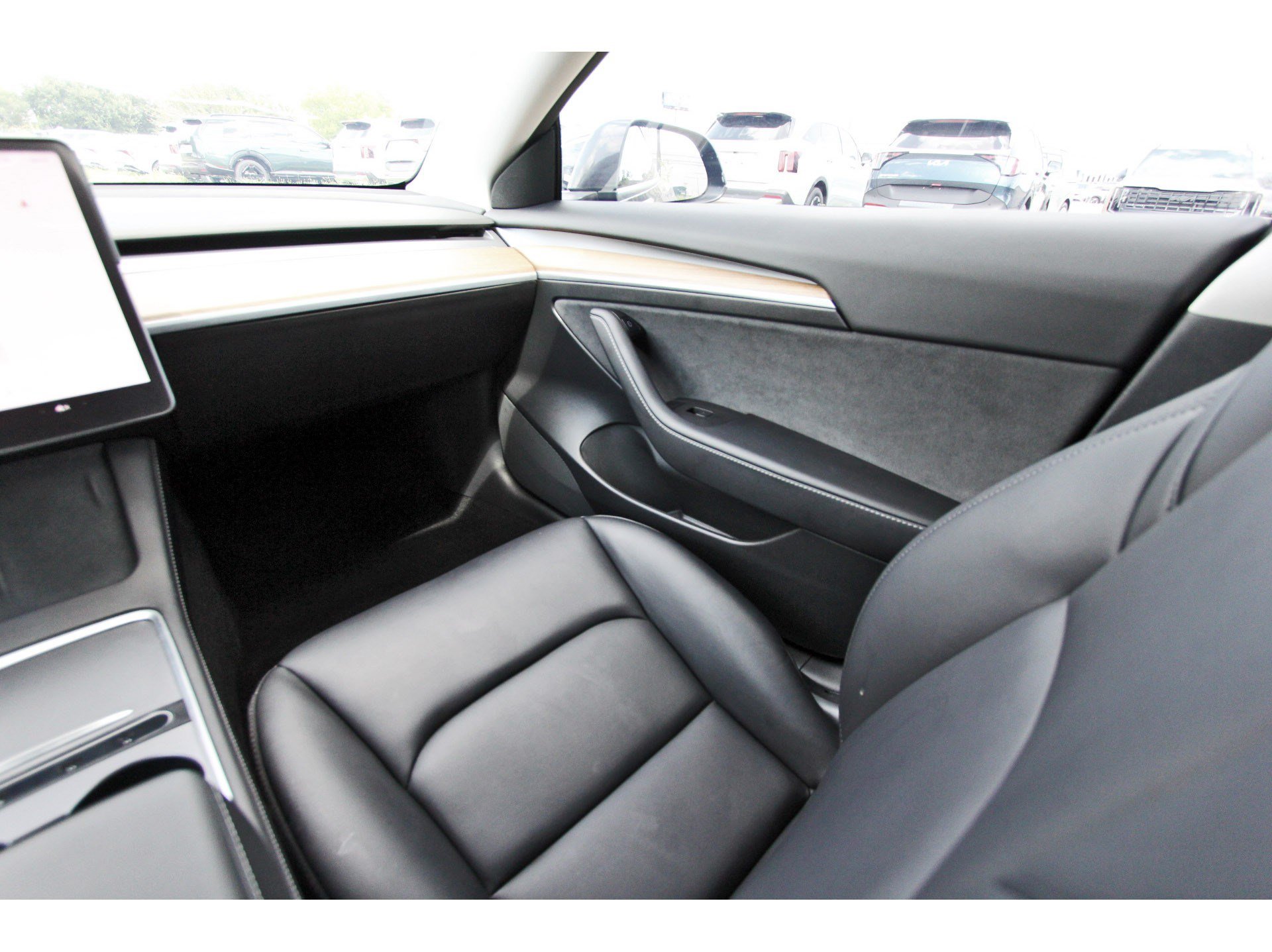 Used 2022 Tesla Model 3 Long Range AWD/4WD image 11
