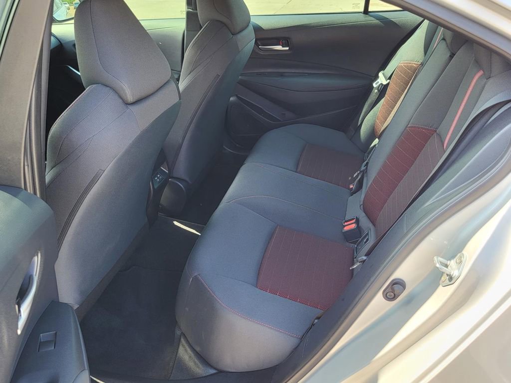 Used 2025 Toyota Corolla SE FWD image 12