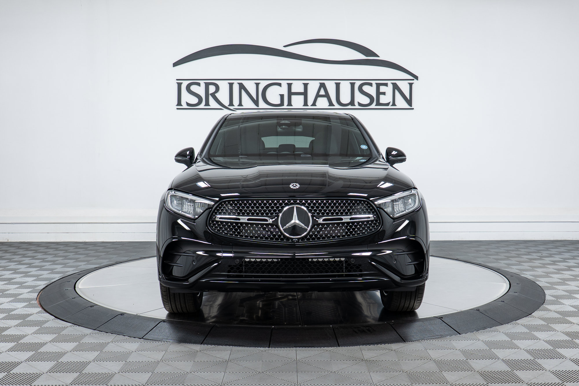 Used 2026 Mercedes-Benz GLC 300 4MATIC image 2