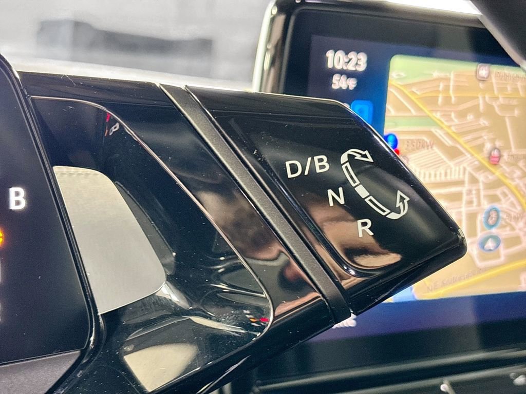 Certified 2024 Volkswagen ID.4 2WD image 18