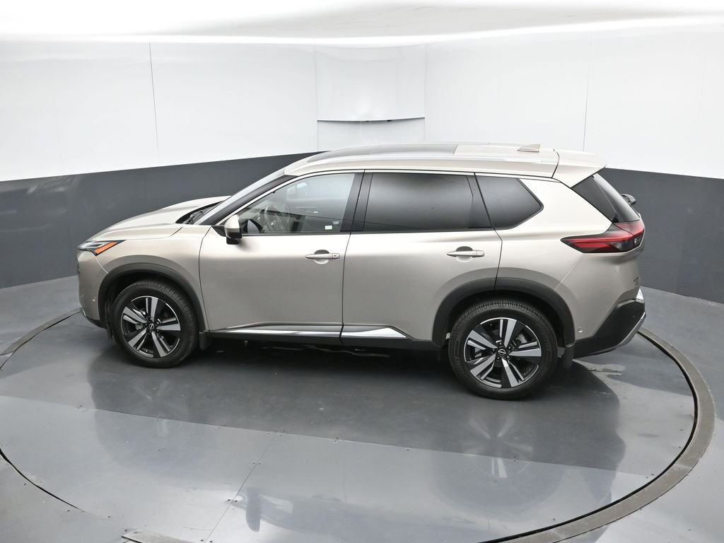 Used 2022 Nissan Rogue Platinum w/ Head-Up Display Package image 51