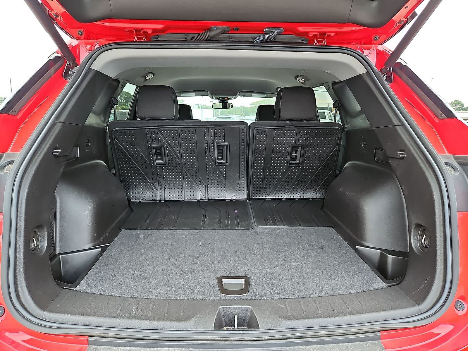 Used 2024 Chevrolet Blazer LT w/ Convenience Package FWD image 30