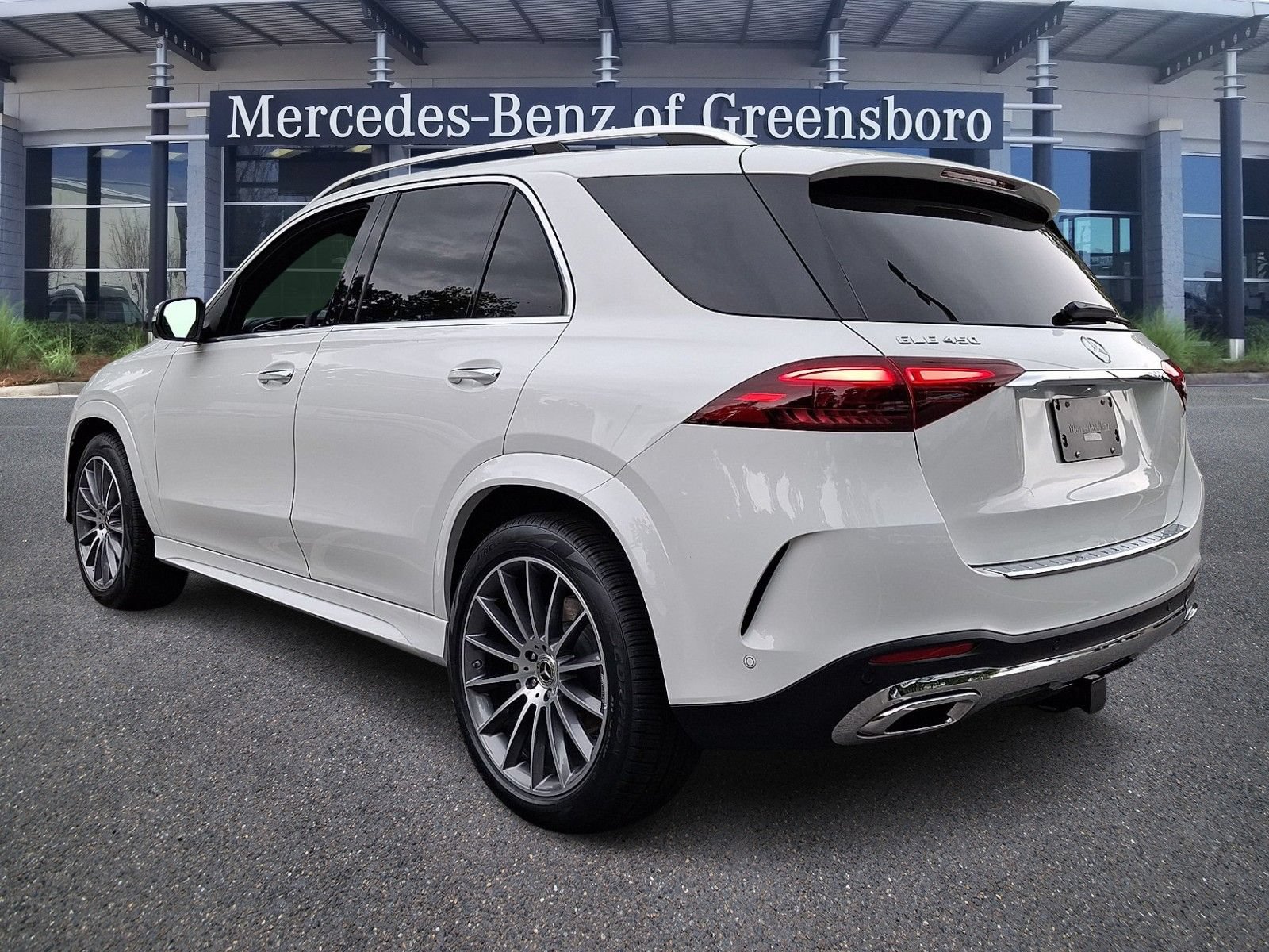 New 2026 Mercedes-Benz GLE 450 4MATIC image 3