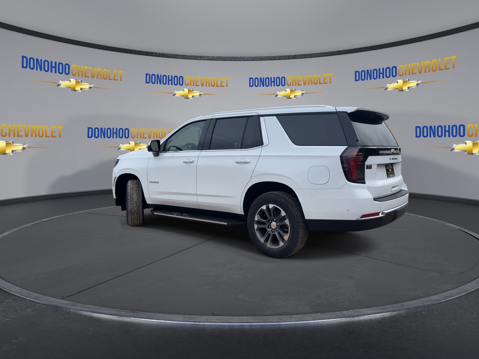 New 2026 Chevrolet Tahoe LS image 9