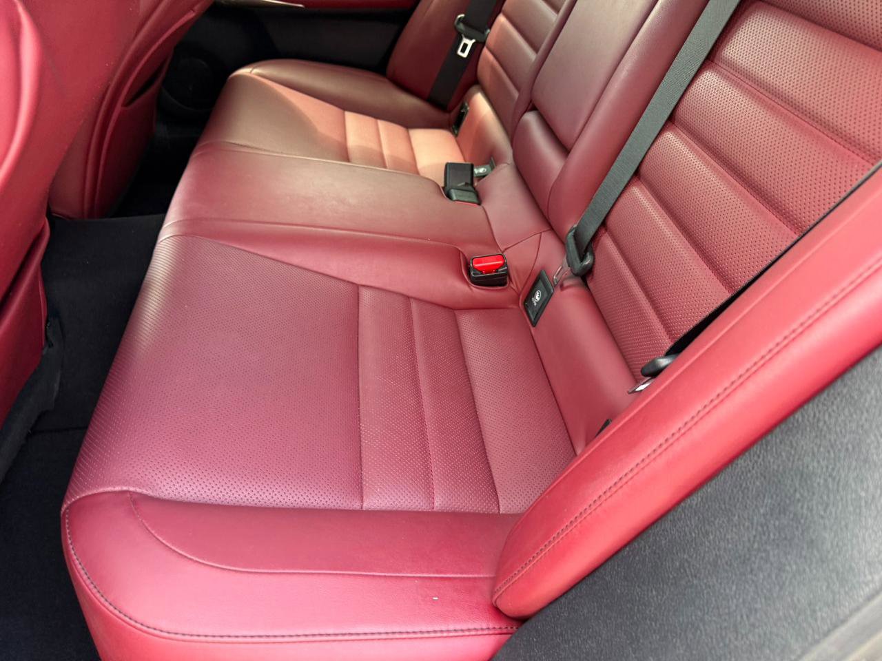 Used 2015 Lexus IS 250 w/ F-Sport Package RWD image 24