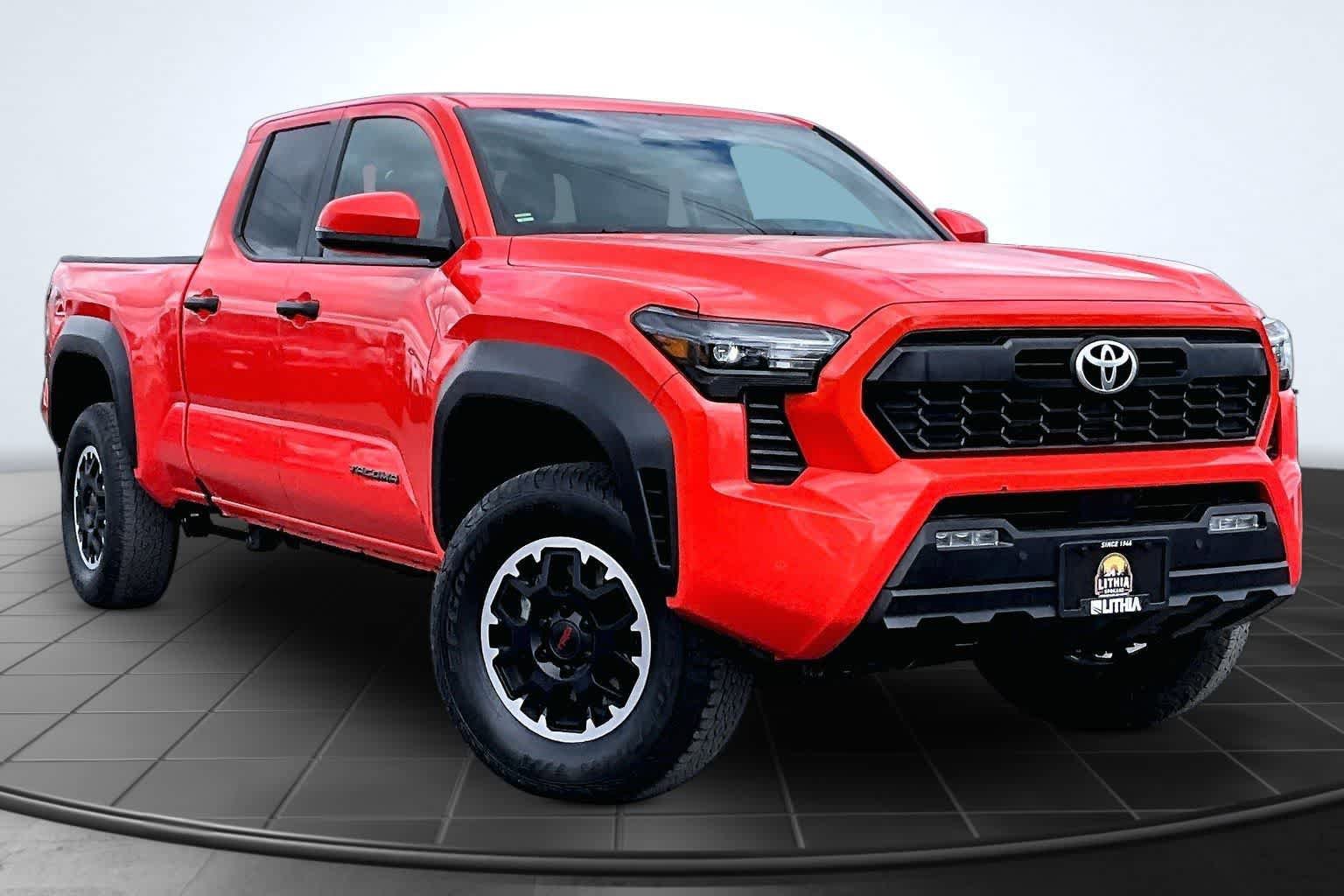 Used 2024 Toyota Tacoma TRD Off-Road w/ TRD Off Road Upgrade Package AWD/4WD image 22