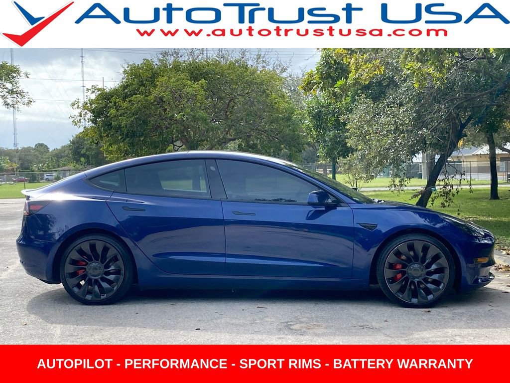 Used 2022 Tesla Model 3 Performance image 8