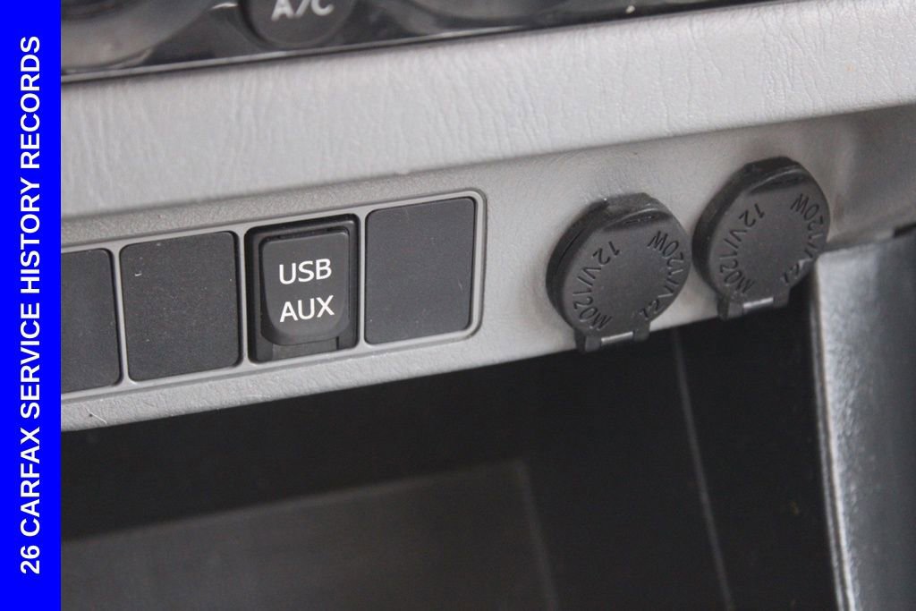 Used 2014 Toyota Tacoma 4x4 Double Cab w/ SR5 Package image 36