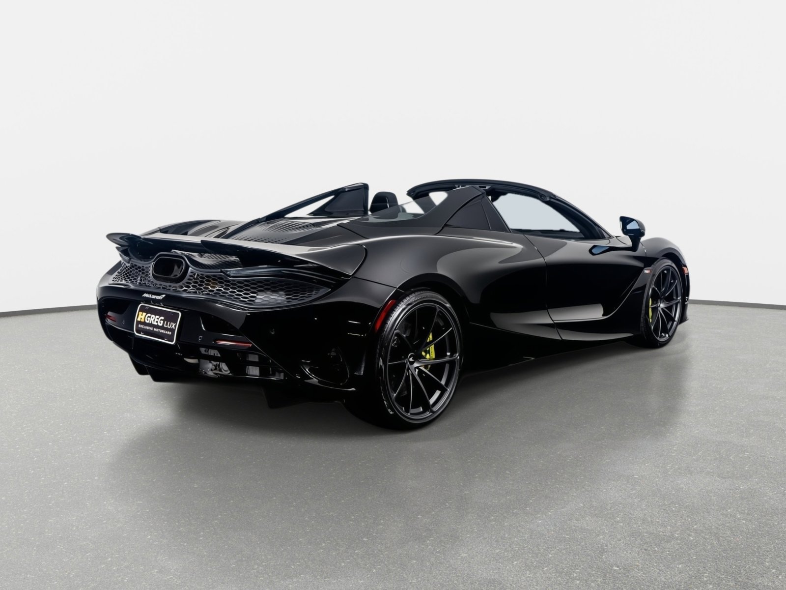 Used 2024 McLaren 750S Spider image 12
