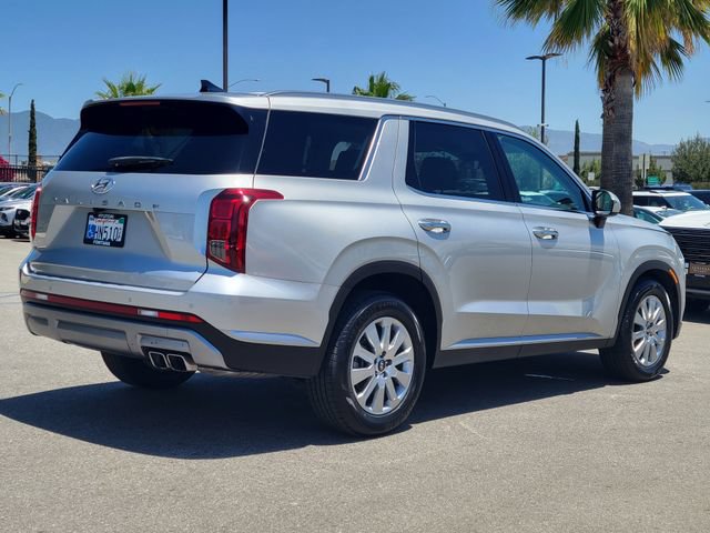 Used 2024 Hyundai Palisade SEL FWD image 4