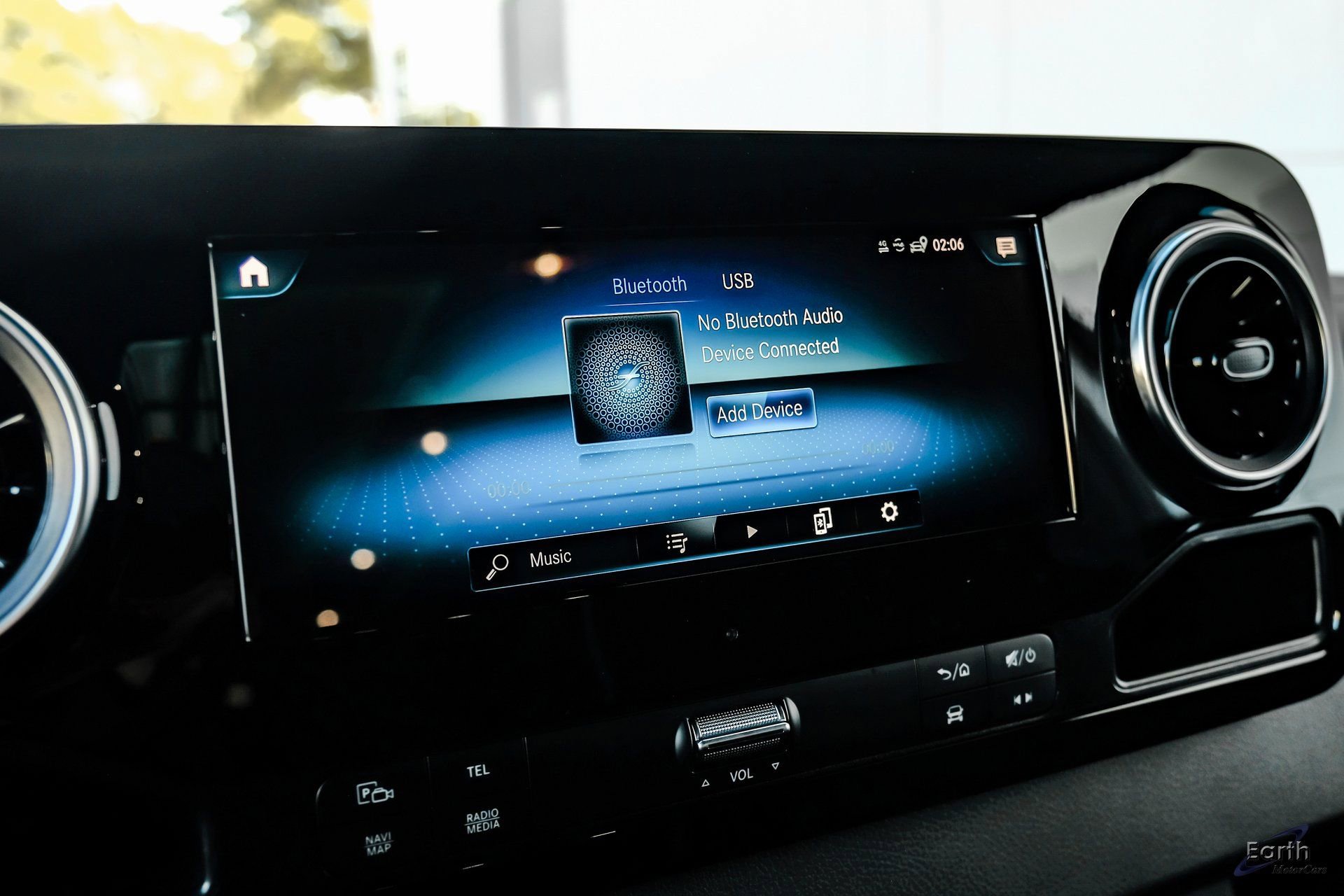 Used 2023 Mercedes-Benz Sprinter 3500 w/ Parking Package image 67